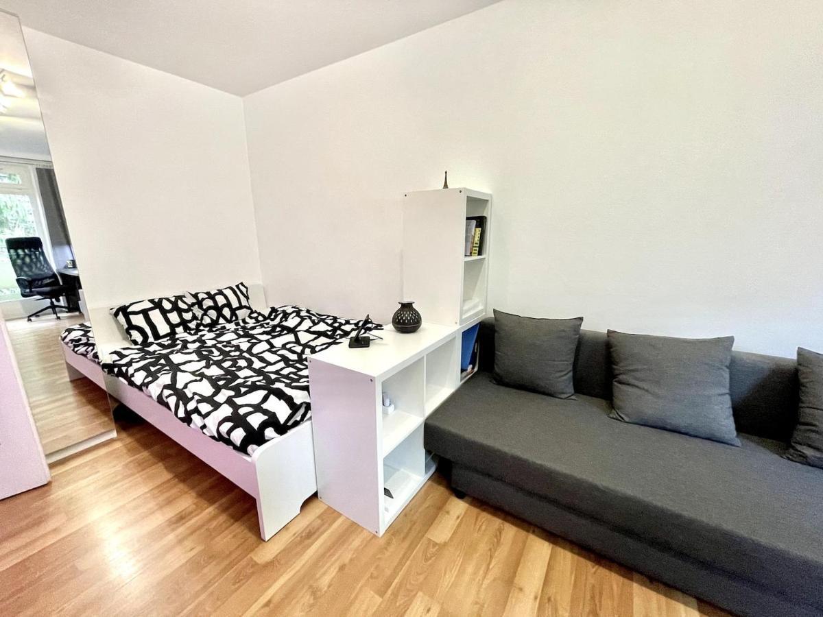 Free Parking - Quiet Apartment With Wi-Fi And Kitchen インスブルック エクステリア 写真