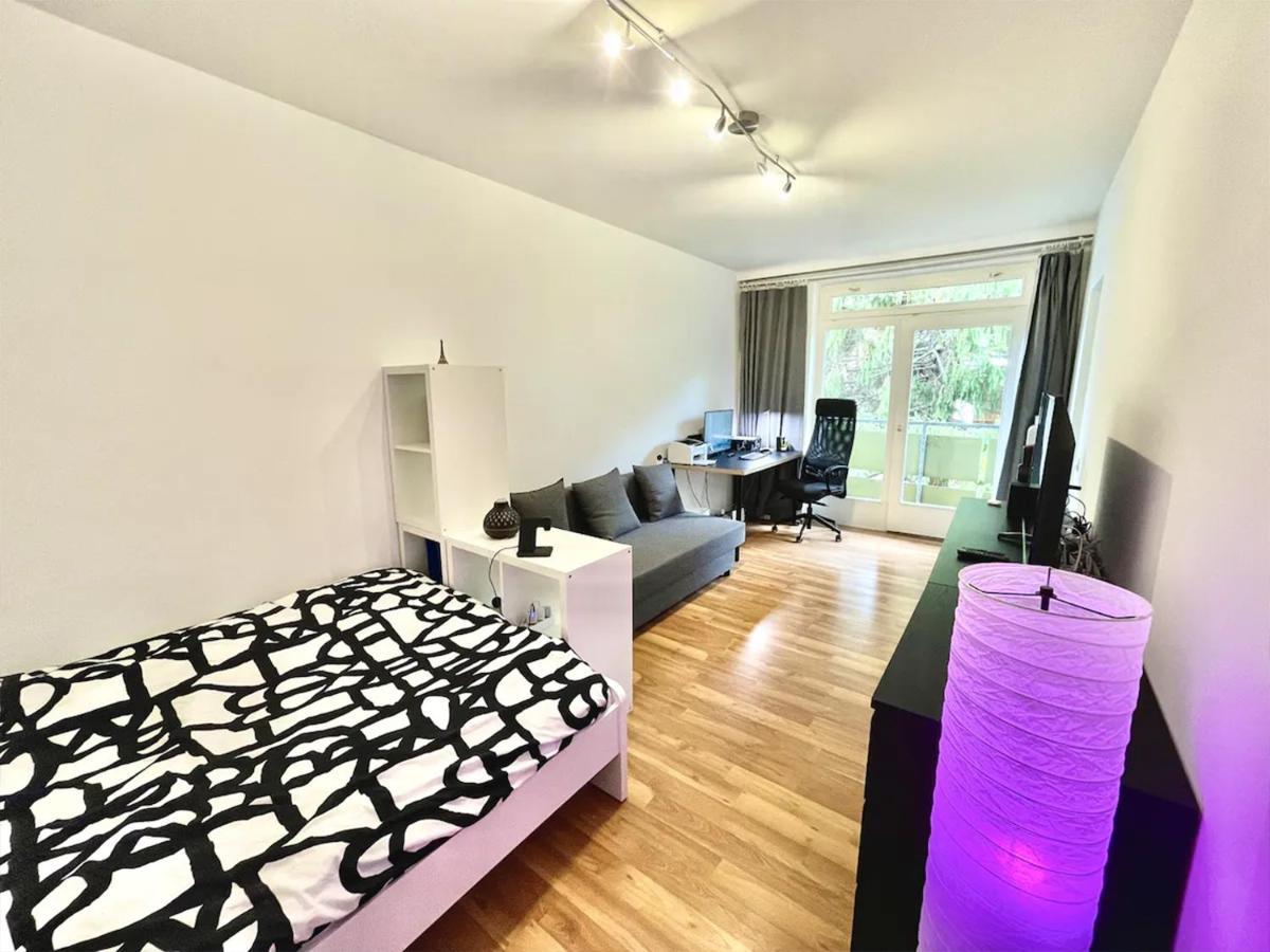 Free Parking - Quiet Apartment With Wi-Fi And Kitchen インスブルック エクステリア 写真